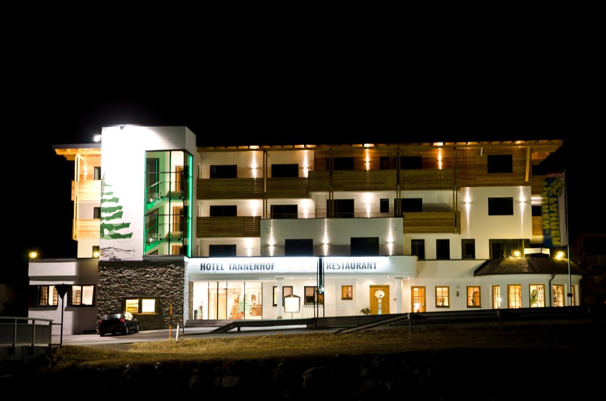 Hotel Tannenhof イシュグル エクステリア 写真